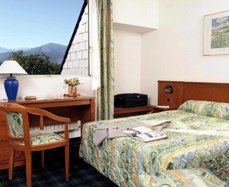 Hotel Christ Roi Lourdes Exterior photo